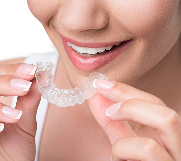 Long Beach Clear Aligners