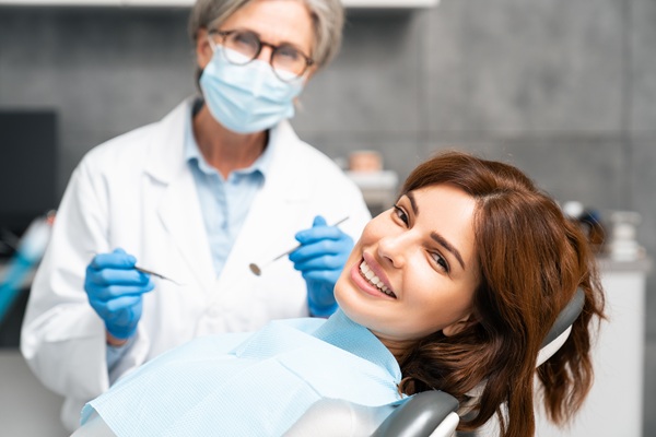 Reasons Why You Should Visit A Cosmetic Dentist