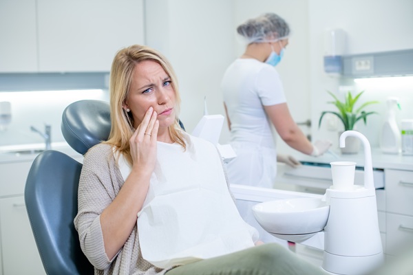 How Emergency Dentists Perform A Root Canal Retreatment